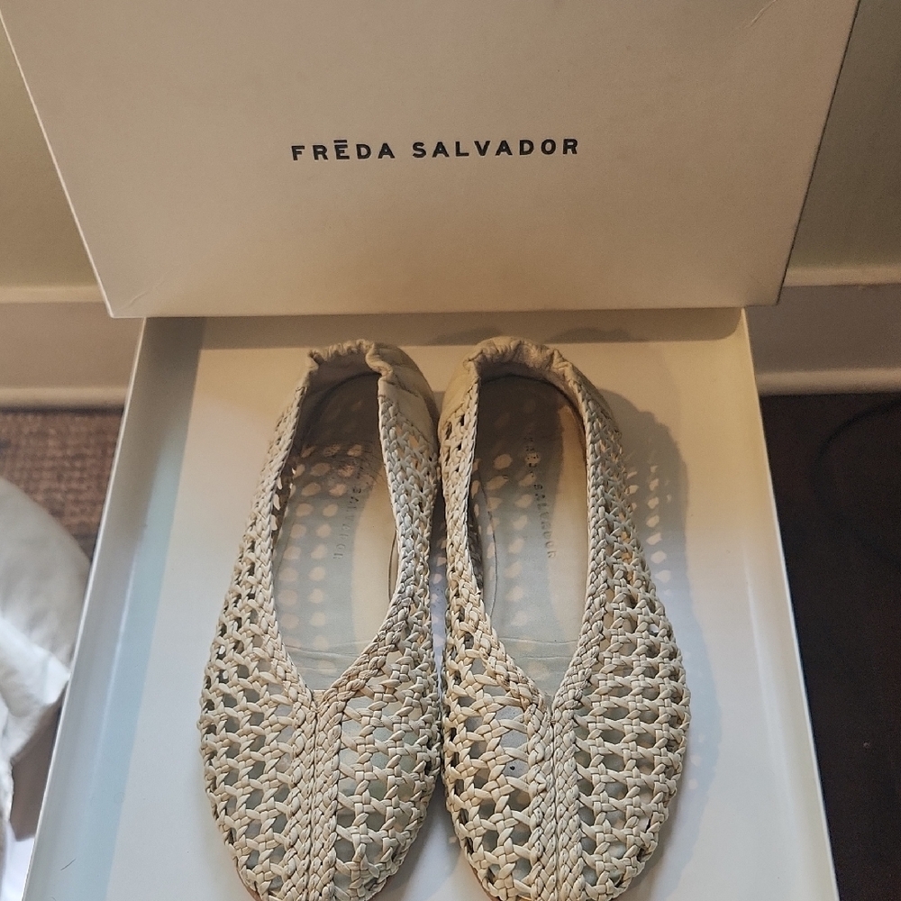 Freda Salvador * Riley Open-weave Ballet Flat * Vanilla Woven Calf / Cream